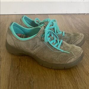 DANSKO Elise gray Suede Leather Lace-Up Comfort Walking Shoes-Size 38 US 7.5-8